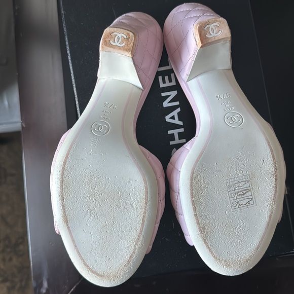 Chanel light pink  Mules 37.5 - Picture 4 of 8